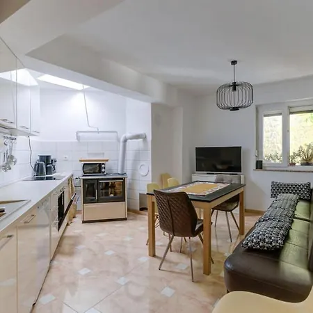 Family Friendly House With A Swimming Pool - 19969 Holiday home